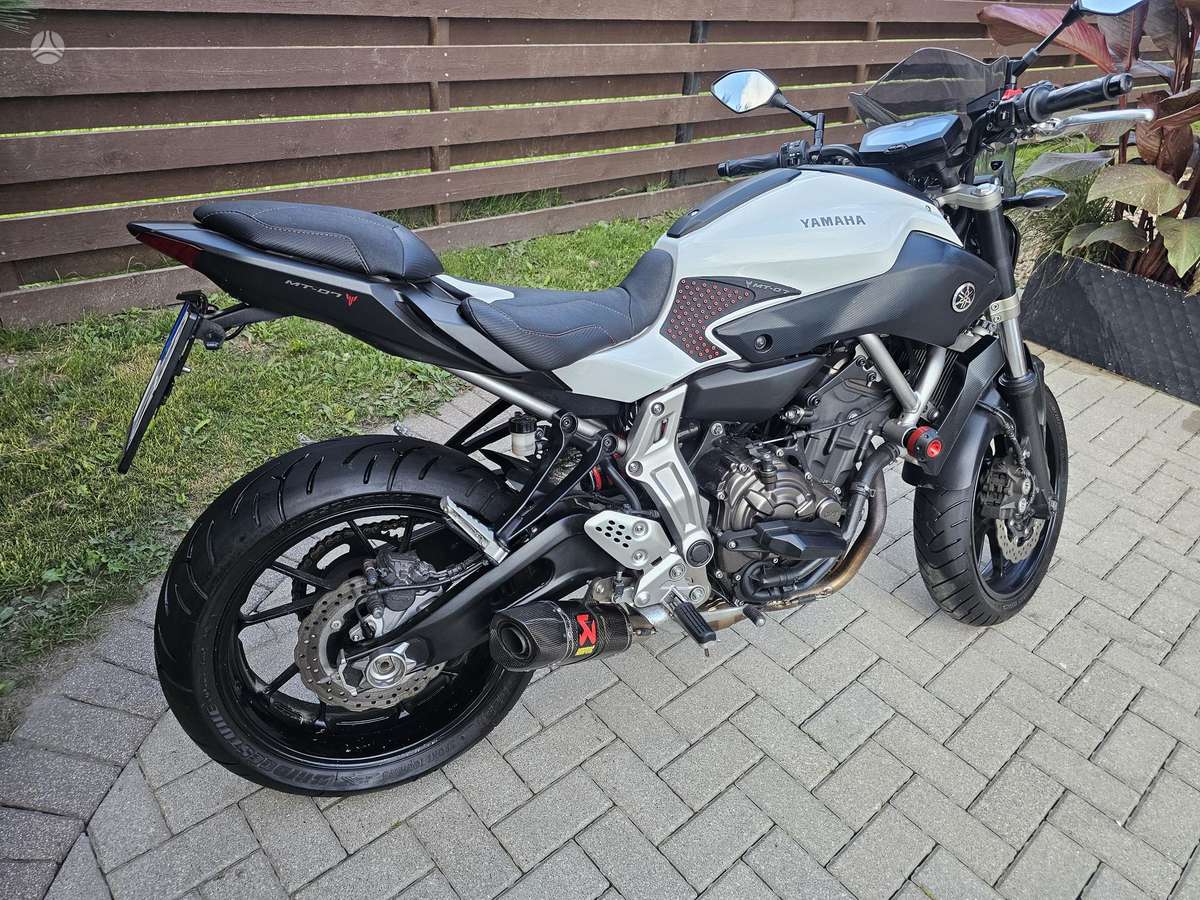 Yamaha MT 07 700cc, street / classic