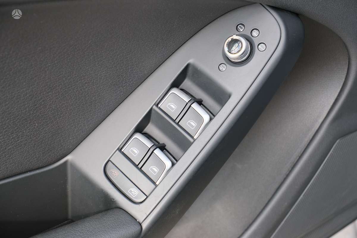 Audi A4, 2.0 l., Универсал