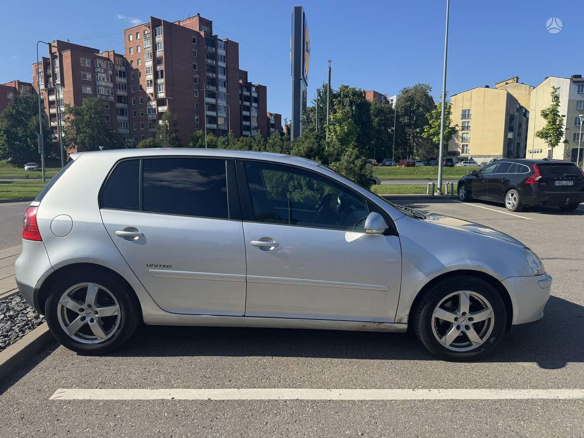 Volkswagen Golf - 7