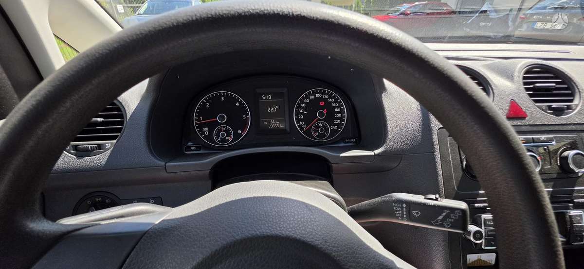 Volkswagen Caddy, 1.6 l., Минивэн