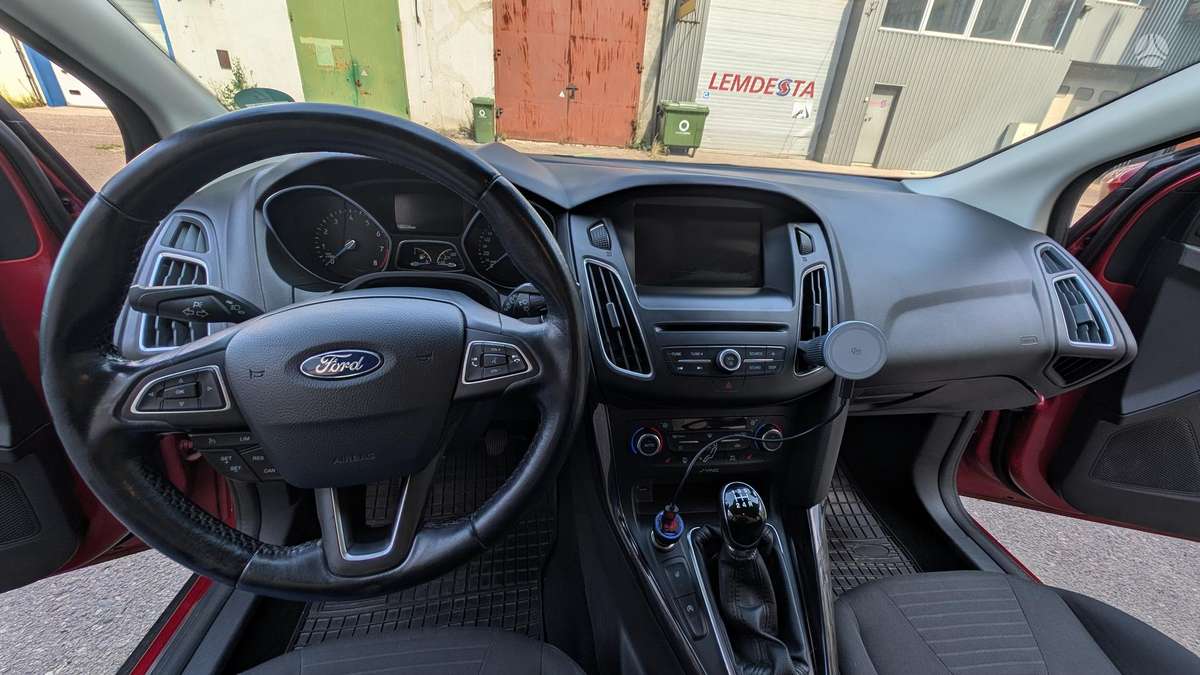 Ford Focus, 1.0 l., hatchback