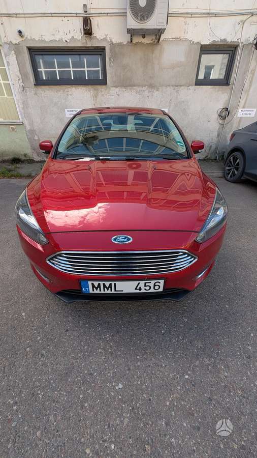 Ford Focus, 1.0 l., Хэтчбек