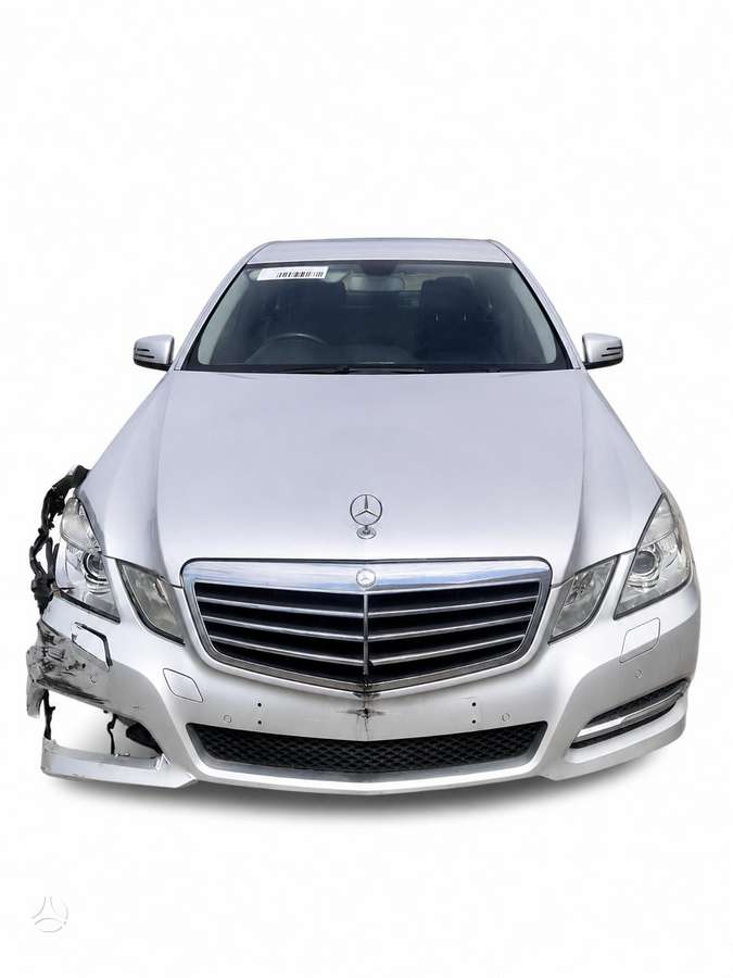 Mercedes-Benz E220, 651, Dalimis