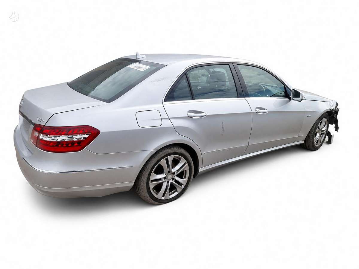 Mercedes-Benz E220, 651, Dalimis