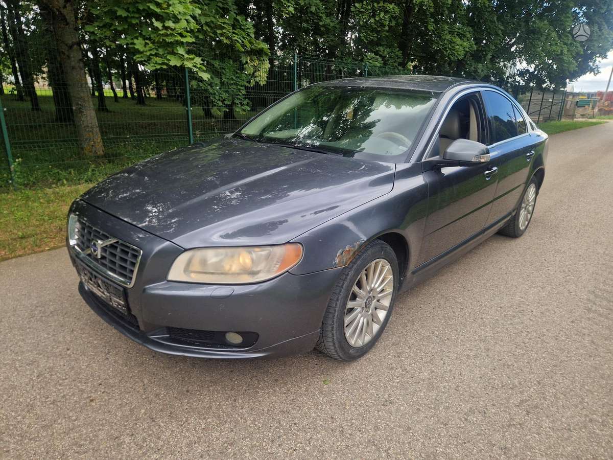 Volvo S80 Dalimis