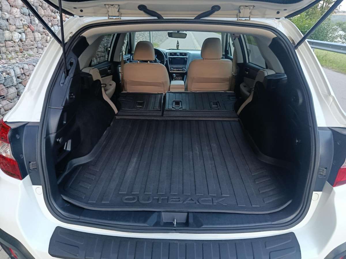 Subaru Outback, 3.6 l., Универсал