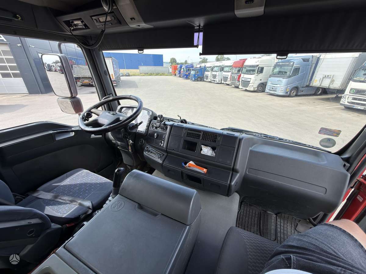 MAN TGA, dumpers / tippers
