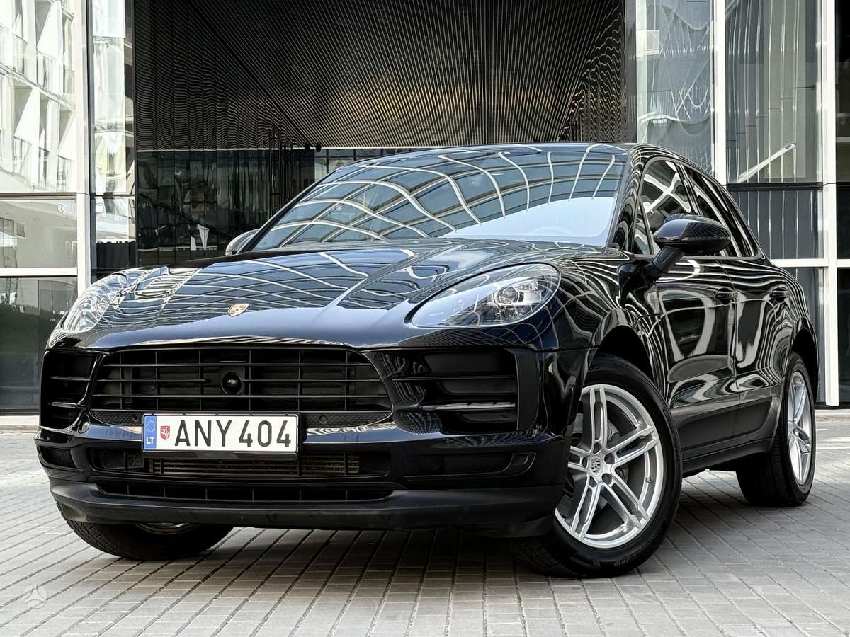 Porsche Macan - 1