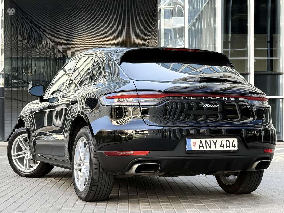 Porsche Macan - 4