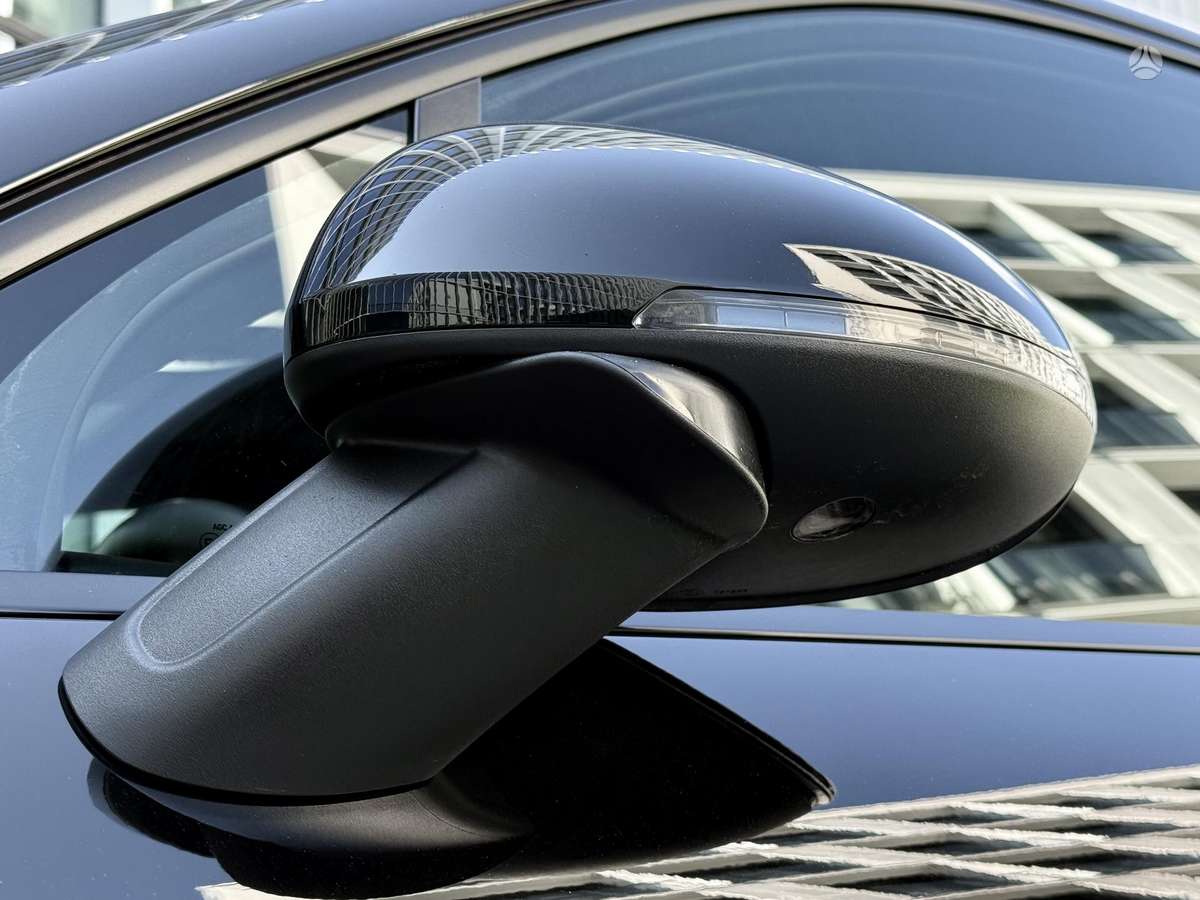 Porsche Macan - 12