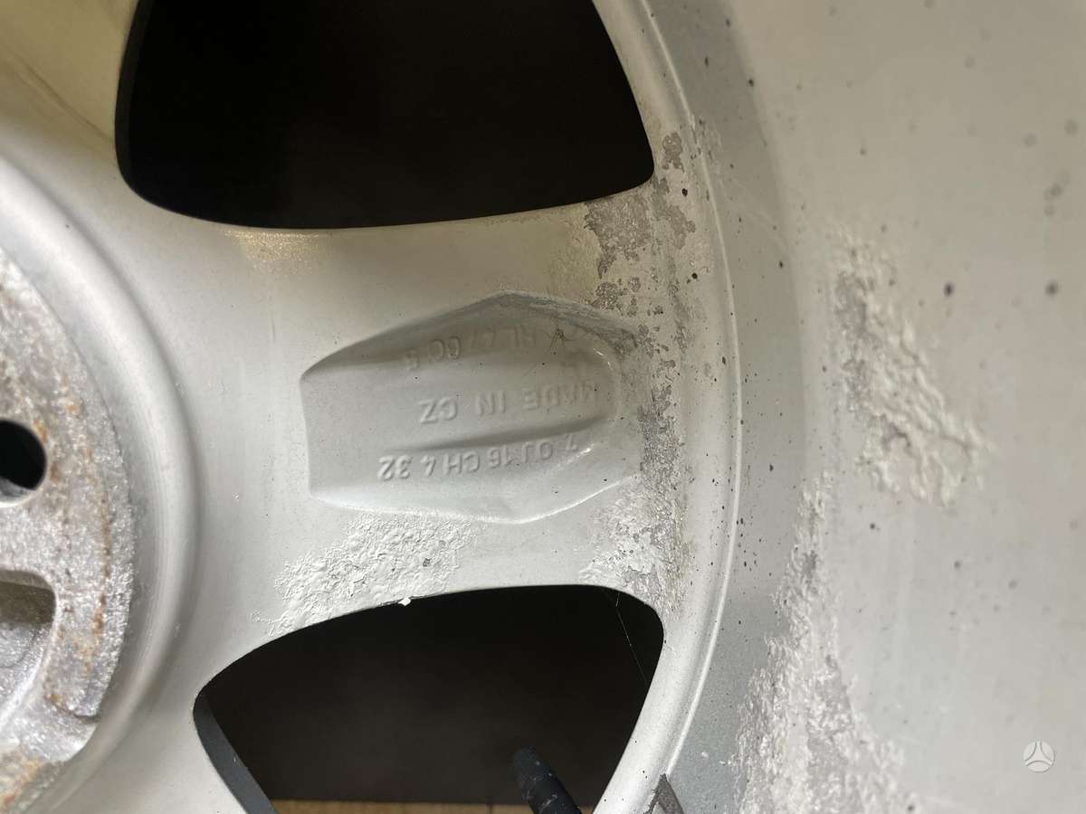Peugeot, light alloy, R16