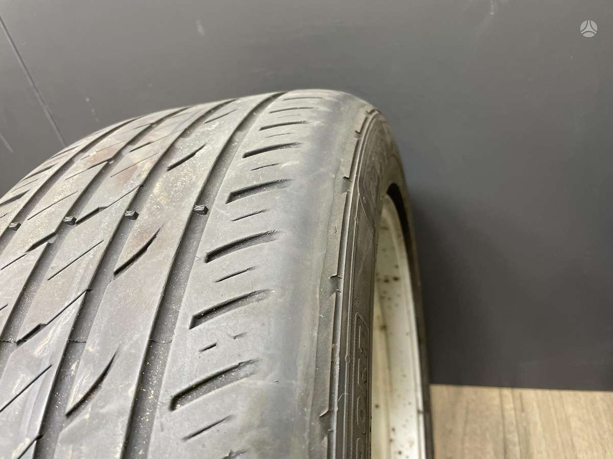 Ford, lengvojo lydinio, R17