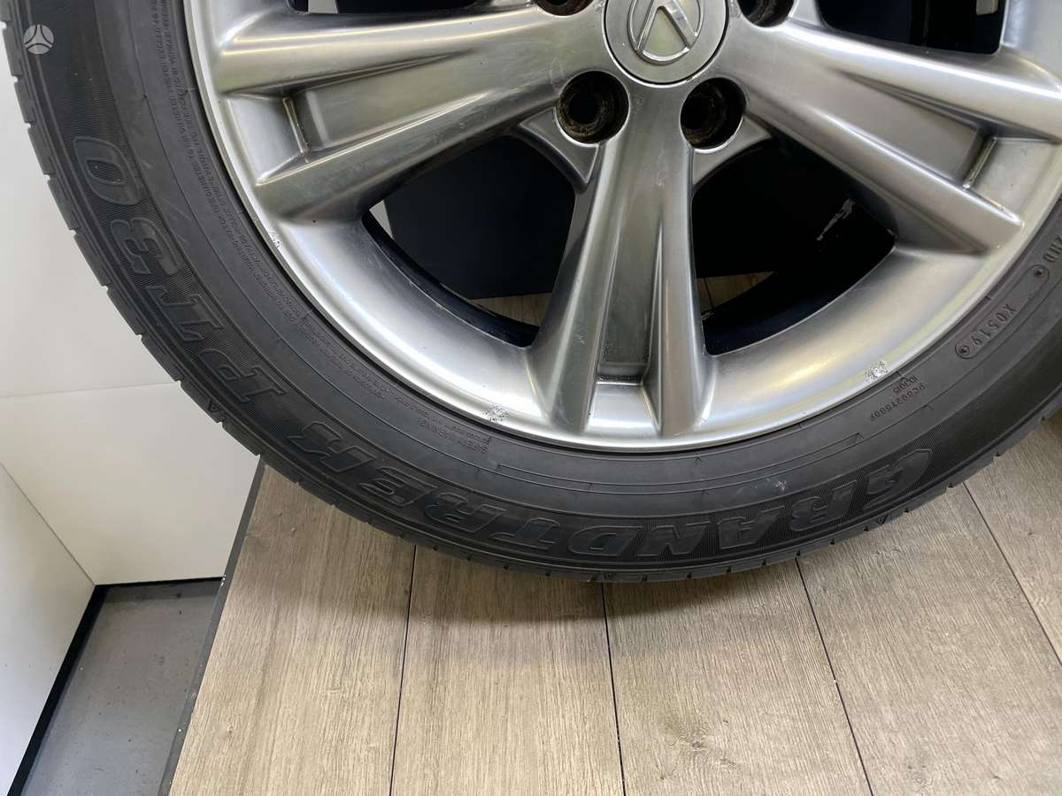 Lexus, light alloy, R18