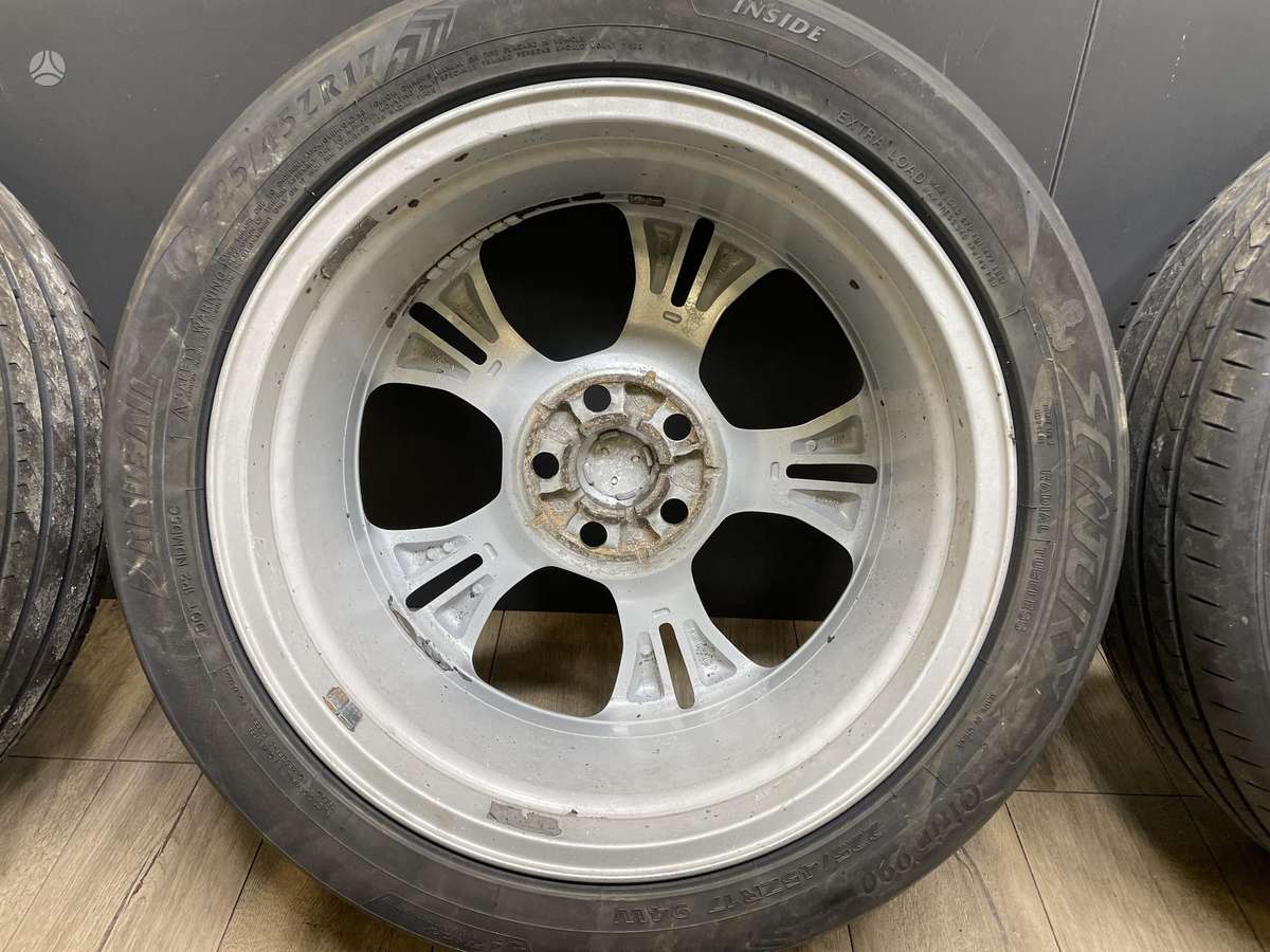 Ford, lengvojo lydinio, R17