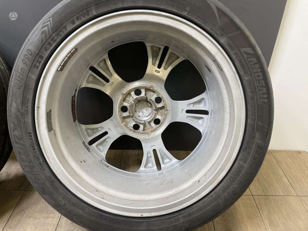 Ford, lengvojo lydinio, R17