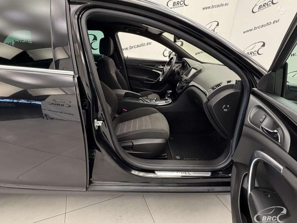 Opel Insignia, 2.0 l., wagon
