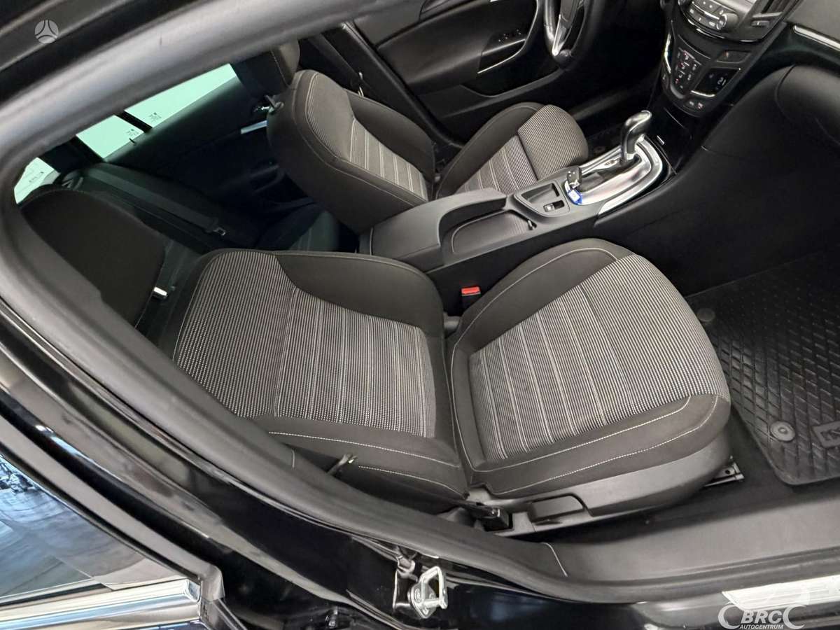 Opel Insignia, 2.0 l., wagon