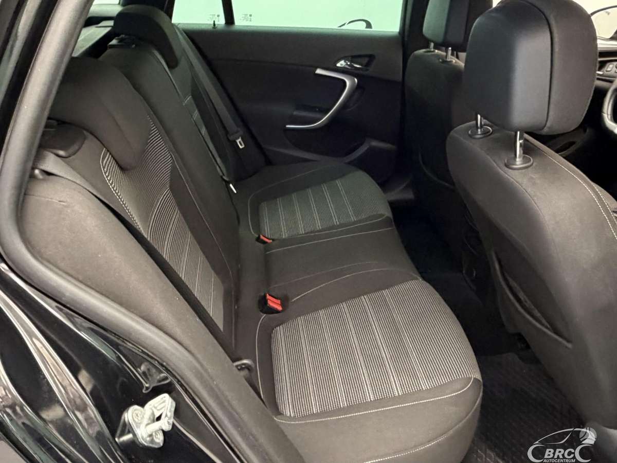 Opel Insignia, 2.0 l., wagon