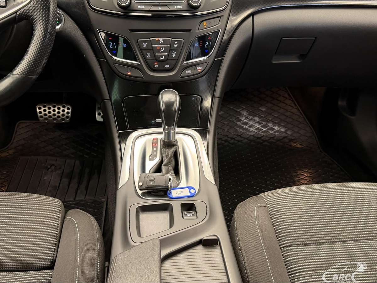 Opel Insignia, 2.0 l., wagon