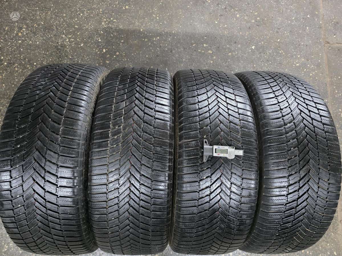 Bridgestone, universalios 235/55 R19