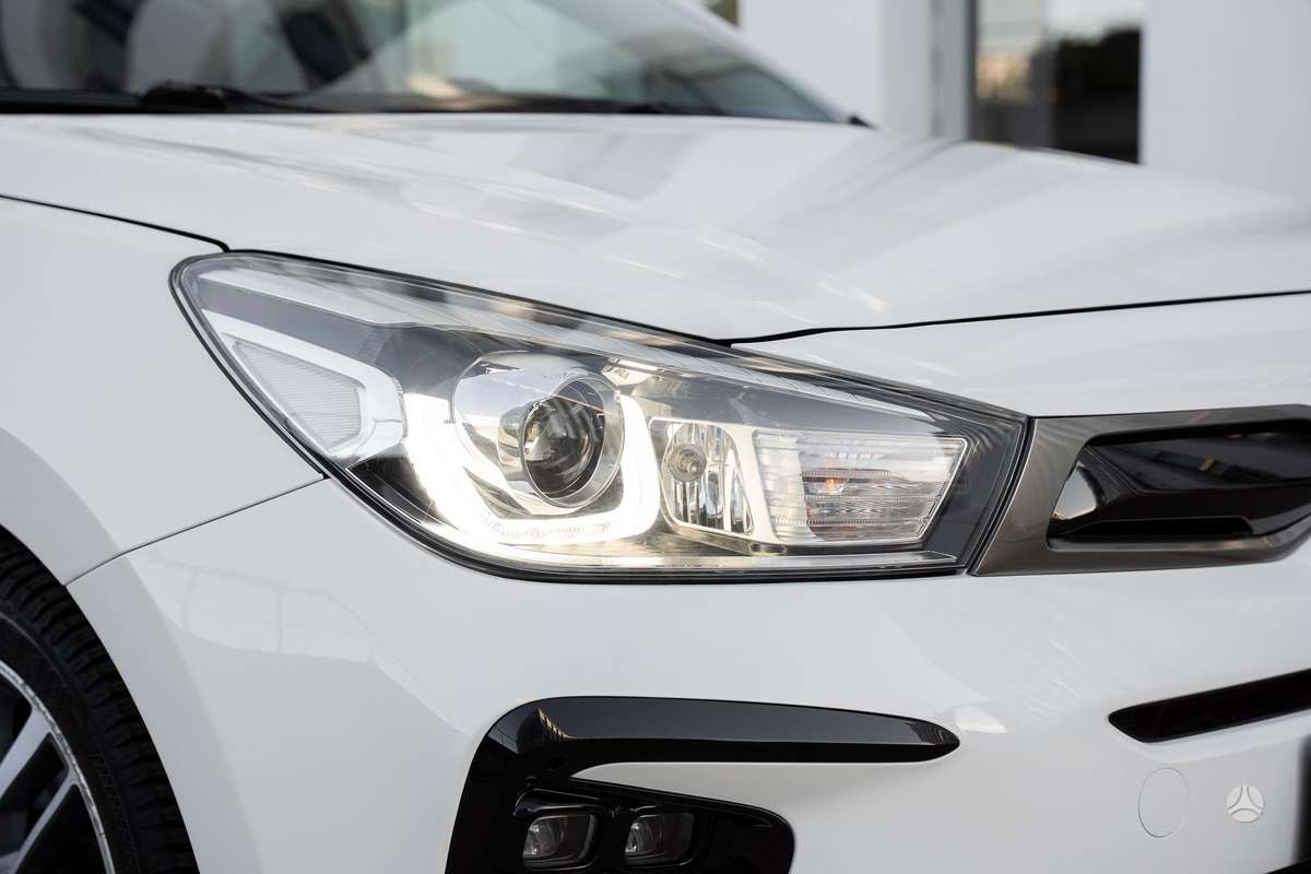 Kia Rio, 1.0 l., hatchback