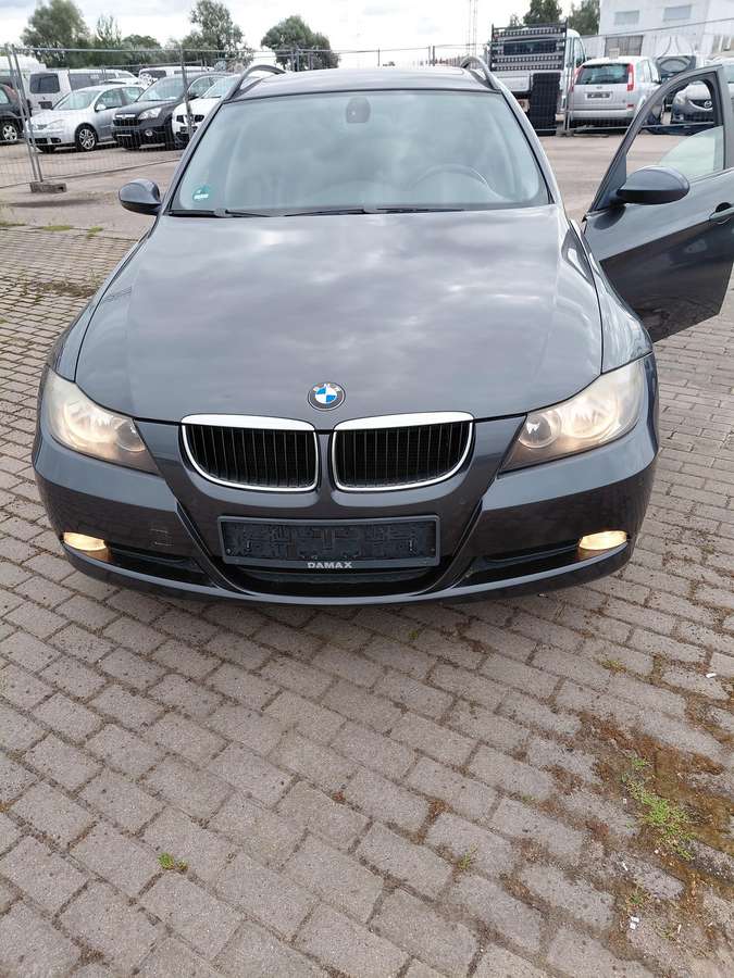 BMW 318, 2.0 l., Универсал