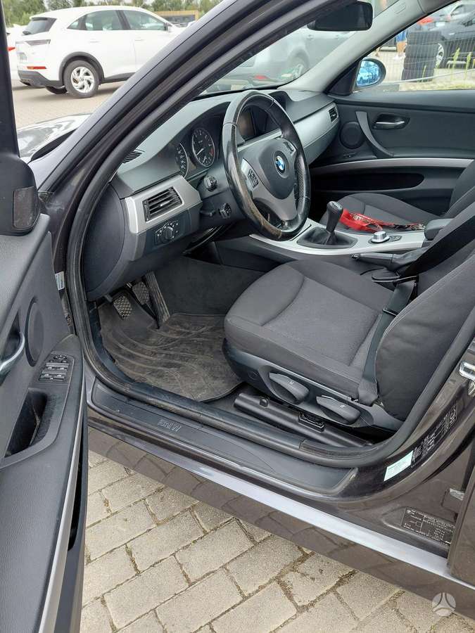 BMW 318, 2.0 l., Универсал