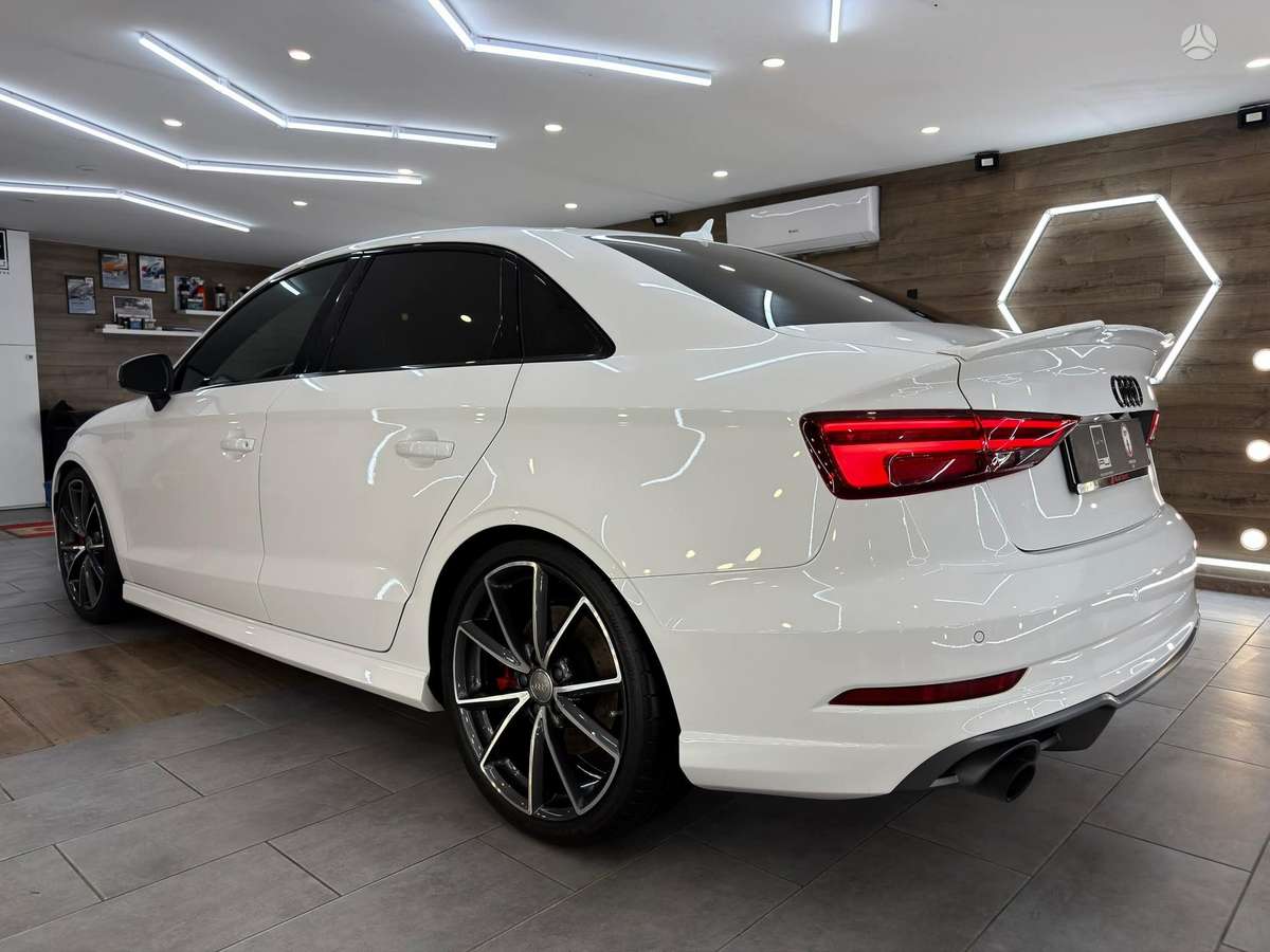 Audi A3, 2.0 l., Седан