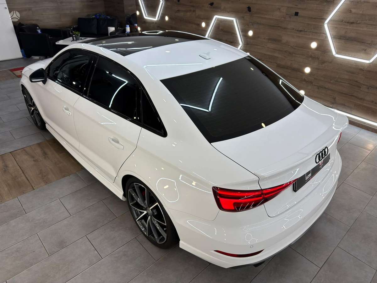 Audi A3, 2.0 l., Седан