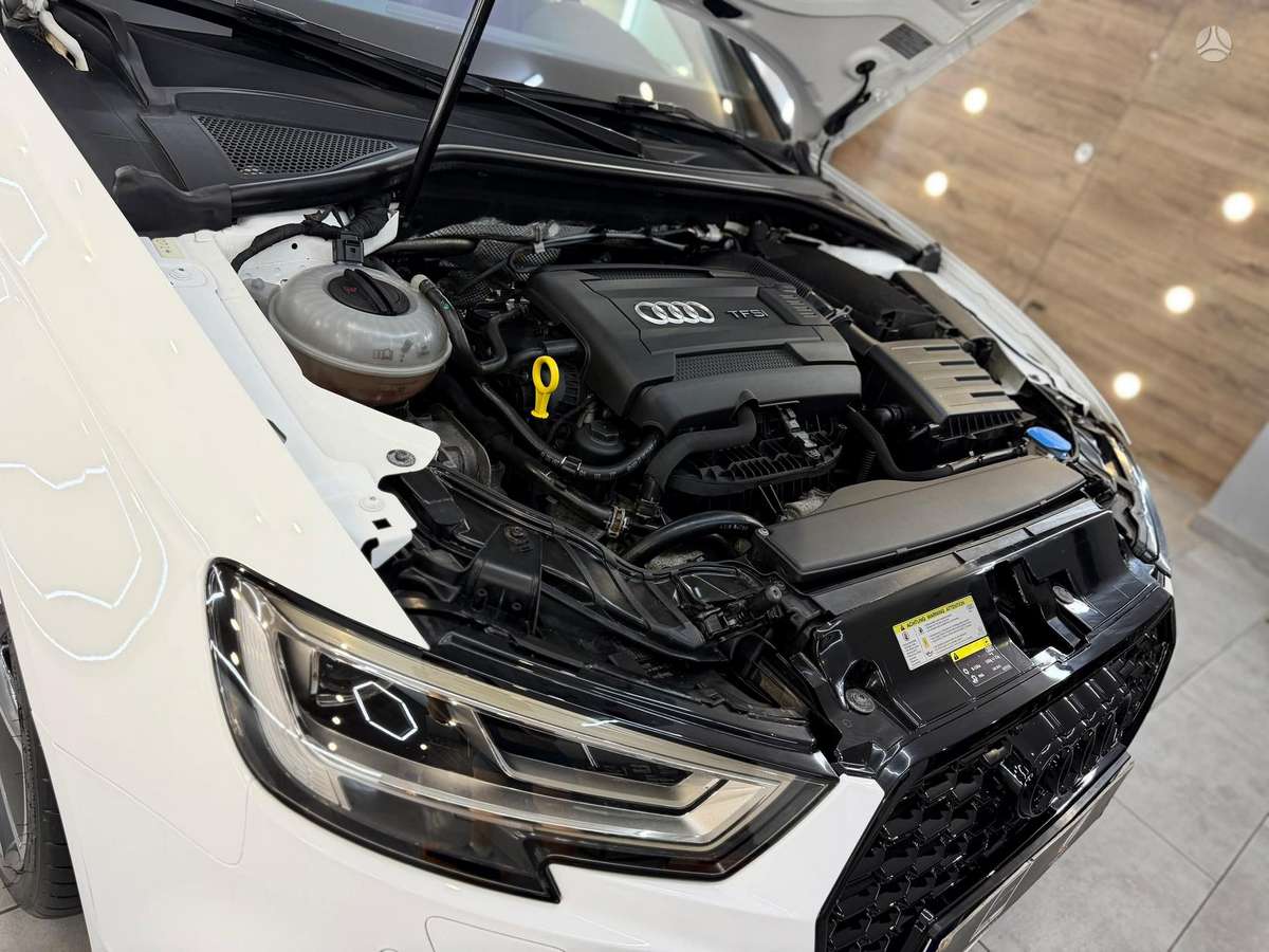 Audi A3, 2.0 l., Седан