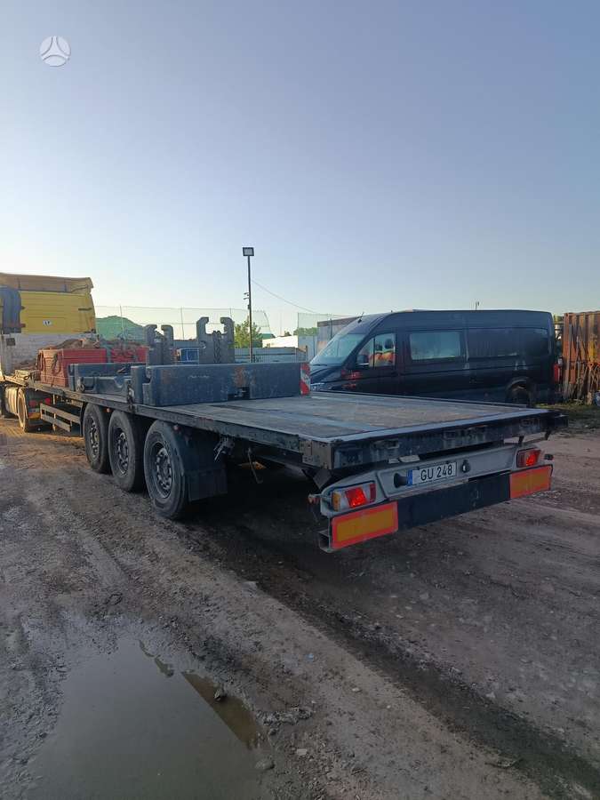 Volvo FH, double sleeper