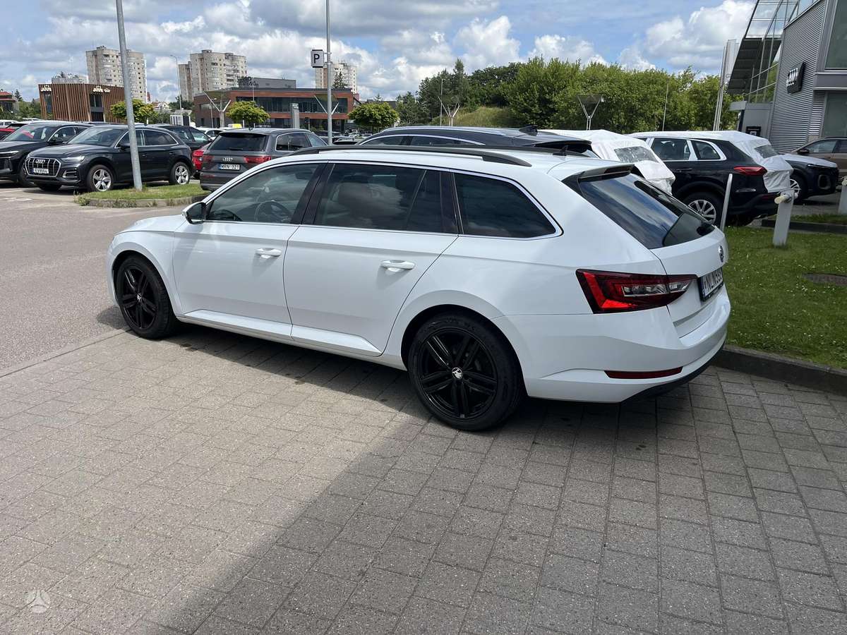 Skoda Superb, 1.6 l., Универсал