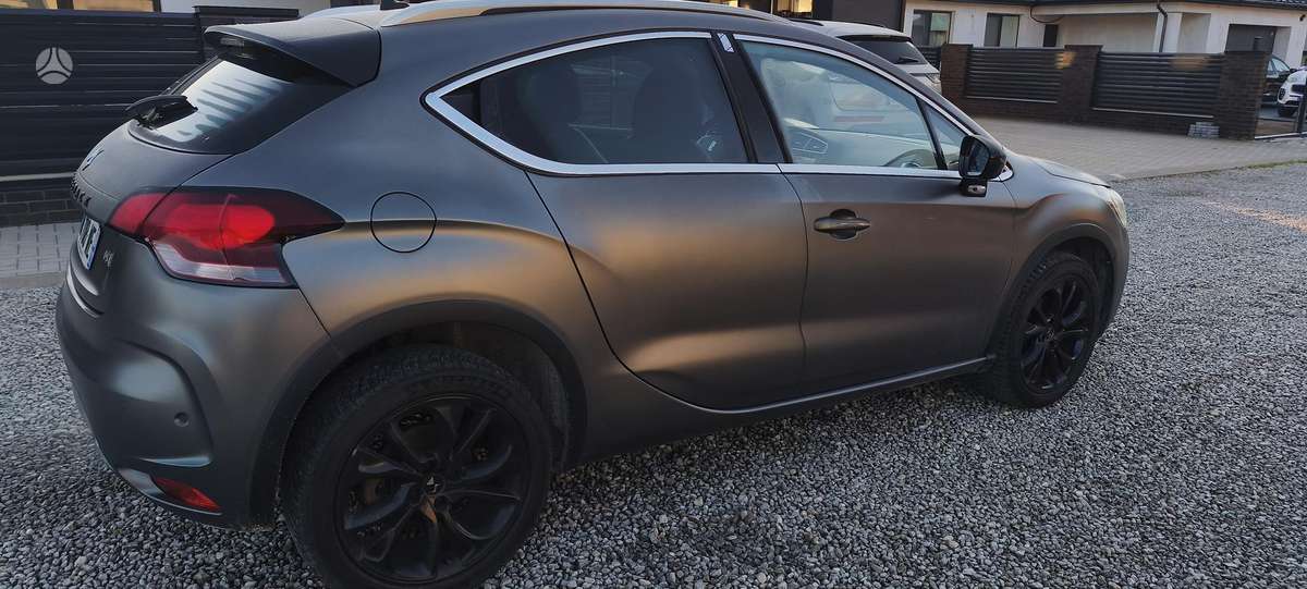Citroen DS4, 1.2 l., Хэтчбек