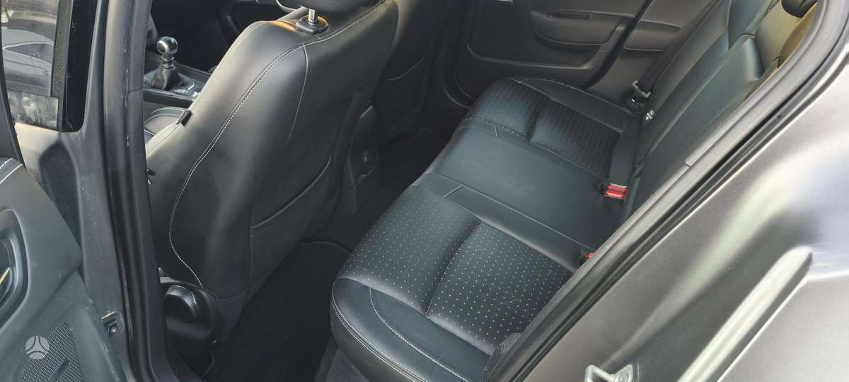Citroen DS4, 1.2 l., Хэтчбек