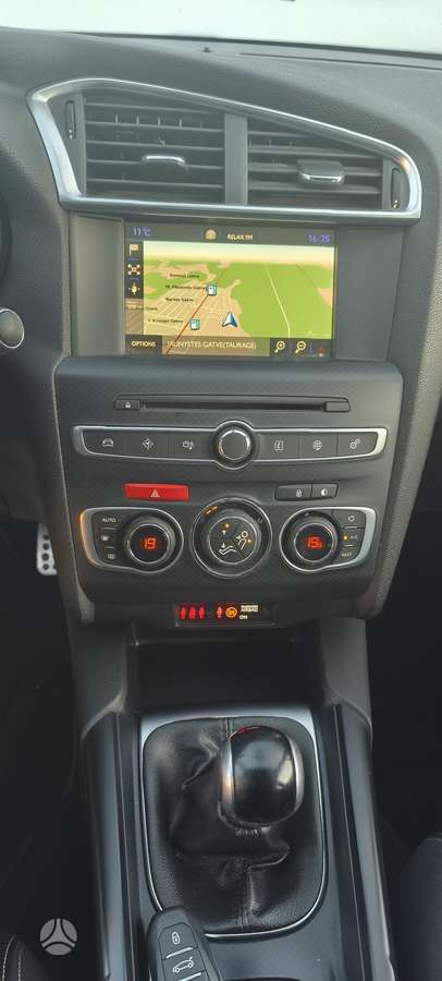 Citroen DS4, 1.2 l., Хэтчбек