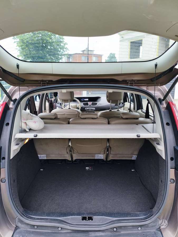 Renault Scenic - 7