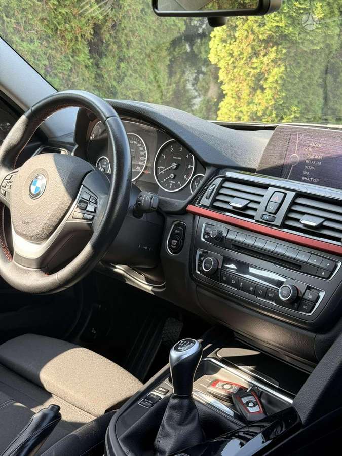 BMW 320, 2.0 l., wagon
