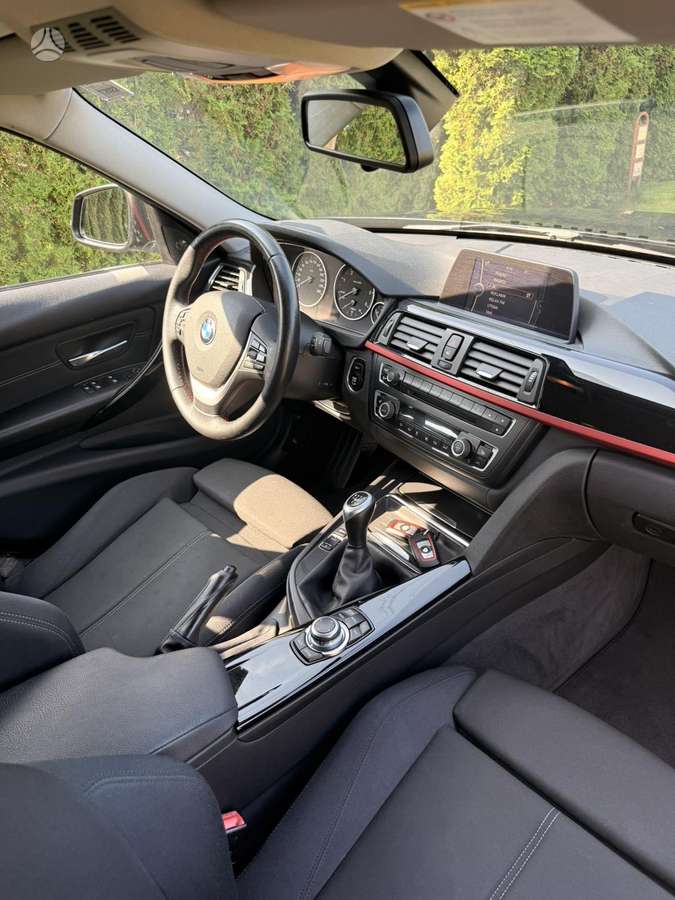 BMW 320, 2.0 l., wagon