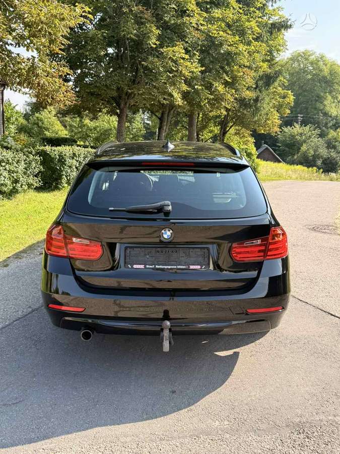 BMW 320, 2.0 l., wagon
