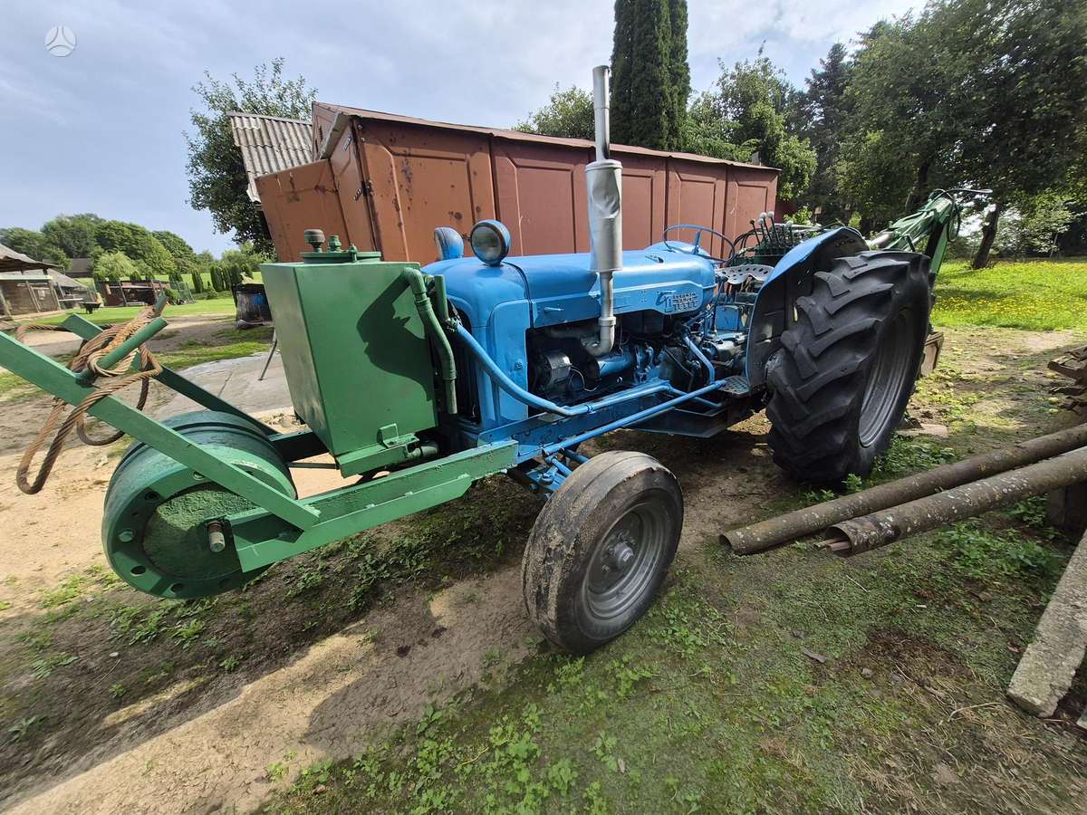 Ford Fordson, excavator