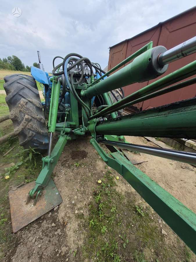 Ford Fordson, excavator