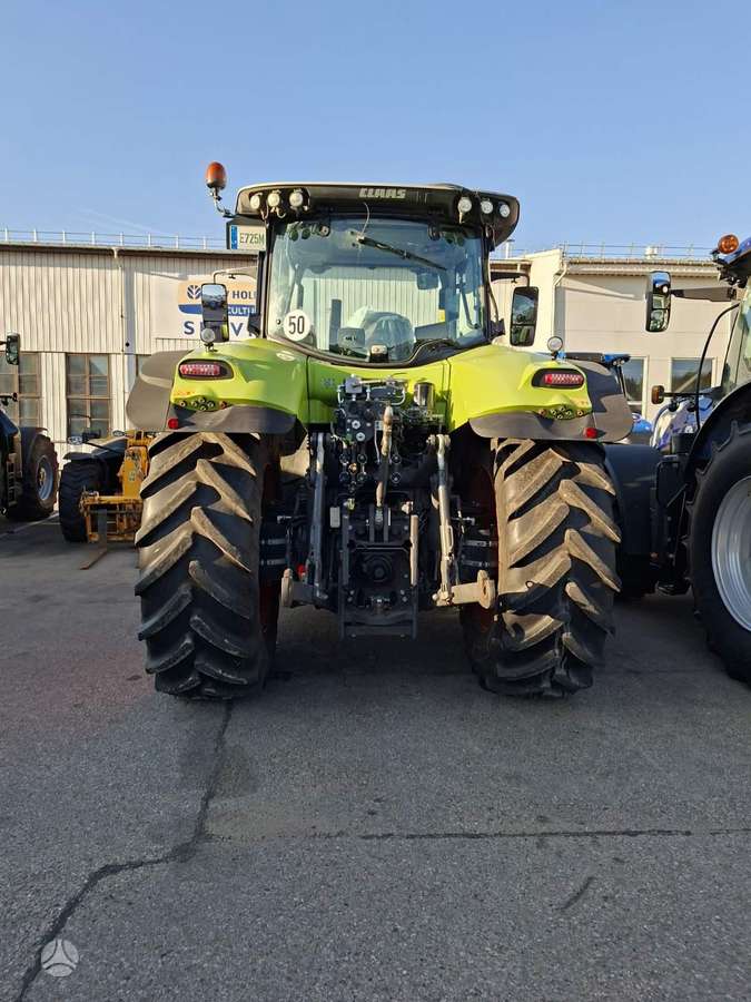 Claas Axion 830, traktoriai