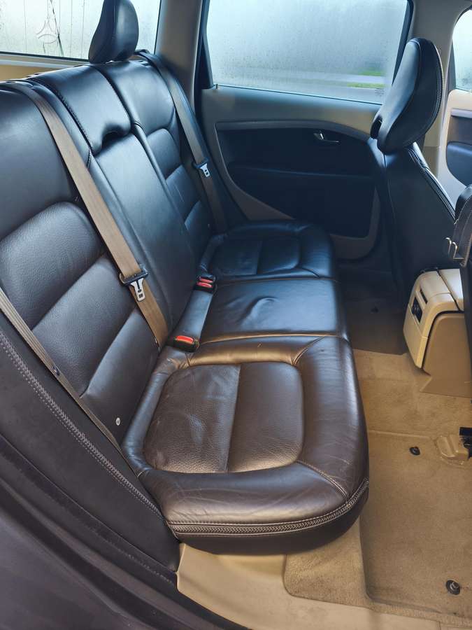 Volvo XC70 - 5
