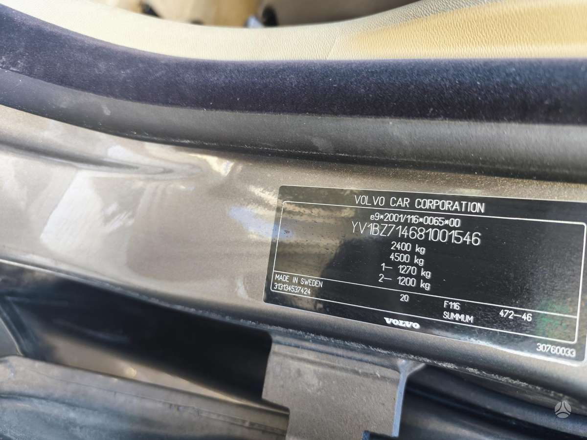 Volvo XC70, 2.4 l., wagon