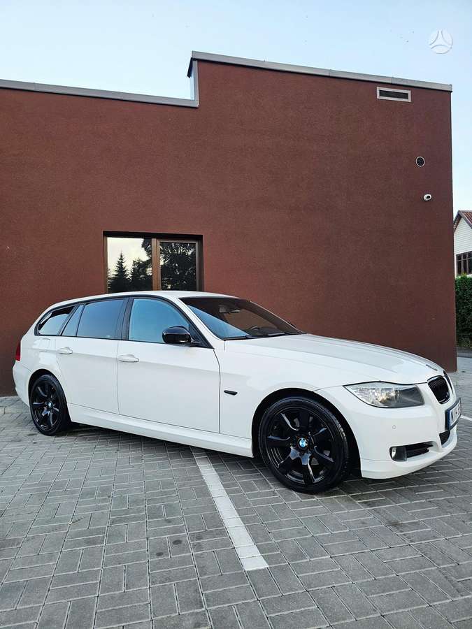 BMW 320, 2.0 l., wagon