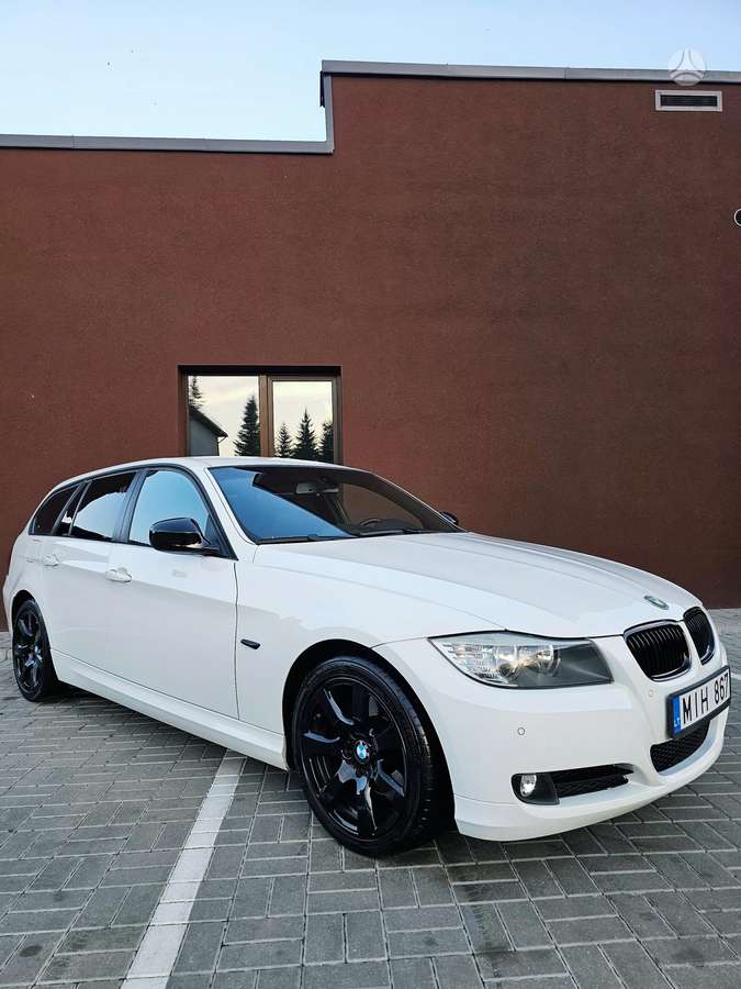 BMW 320, 2.0 l., wagon