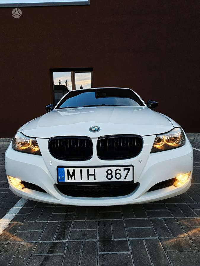 BMW 320, 2.0 l., wagon