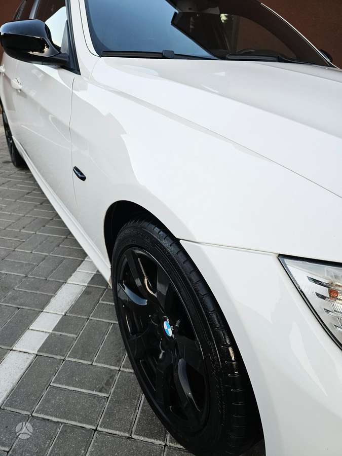 BMW 320, 2.0 l., wagon