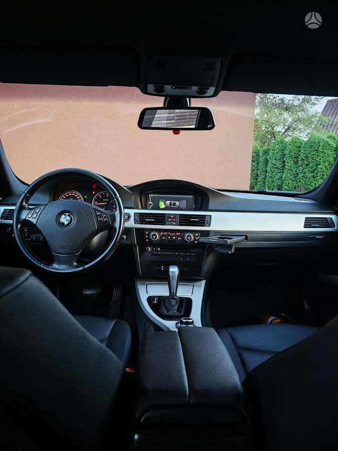 BMW 320, 2.0 l., wagon
