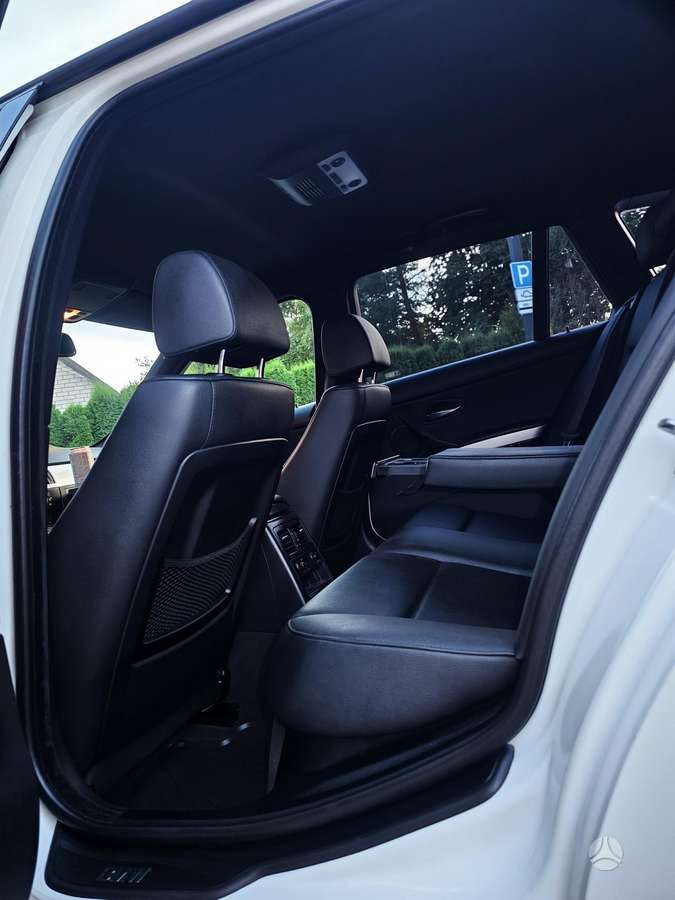 BMW 320, 2.0 l., wagon